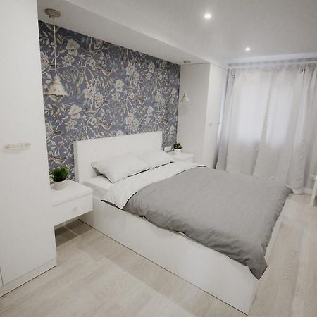 Shale Na Polotskoy Bobruisk Exterior foto